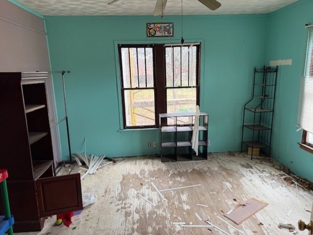 212 S Wilson Street, Bells, TX 75414