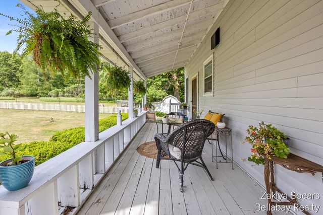 13543 Pine Lake Avenue Ne, Nelson Twp, MI 49319
