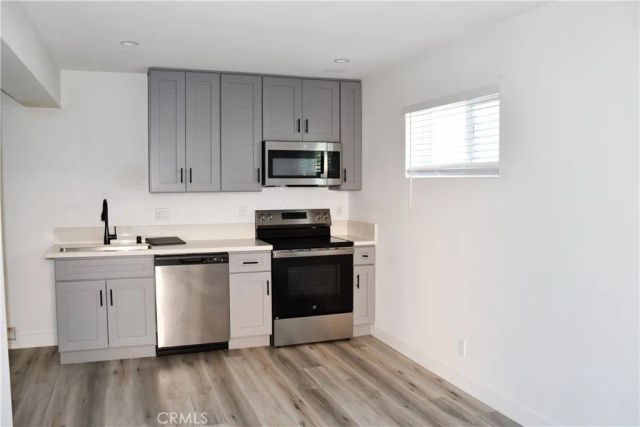 994 Valencia 108, Costa Mesa, CA 92626