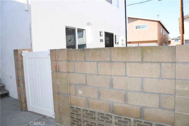 994 Valencia 108, Costa Mesa, CA 92626