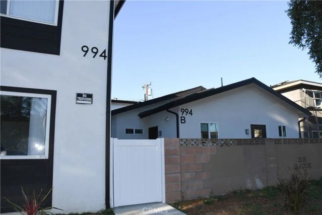 994 Valencia 108, Costa Mesa, CA 92626