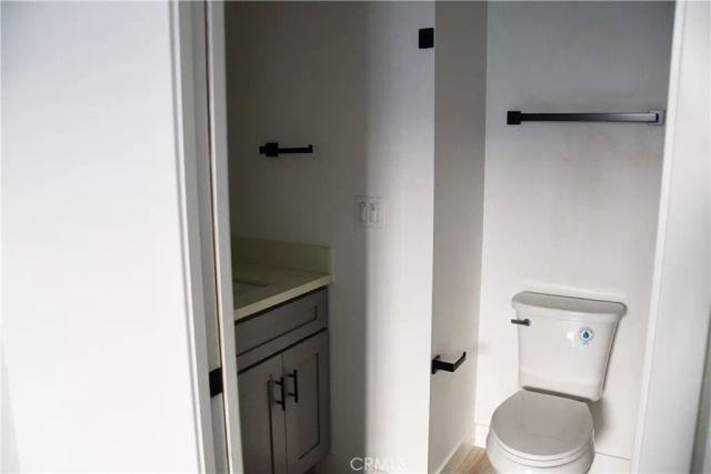 994 Valencia 108, Costa Mesa, CA 92626