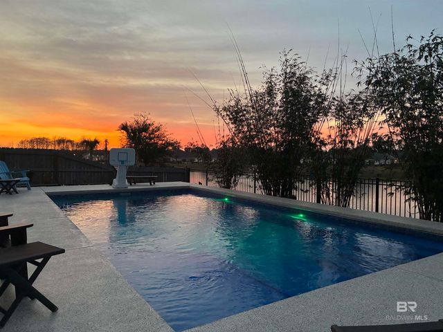 370 Apollo Avenue, Gulf Shores, AL 36542