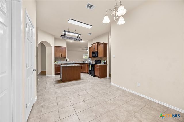 5507 Sulfur Spring Drive, Killeen, TX 76542