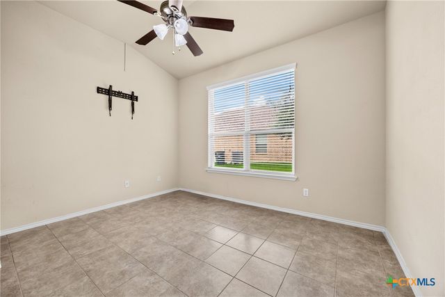 5507 Sulfur Spring Drive, Killeen, TX 76542