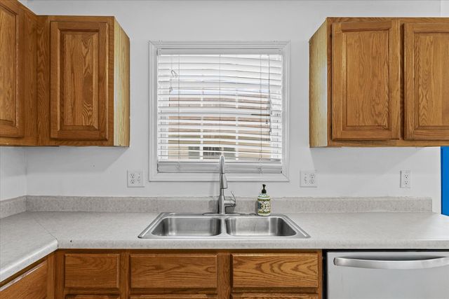 1501 ABERCORN Street, Urbana, IL 61802