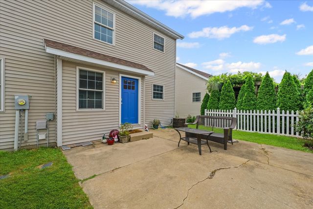 1501 ABERCORN Street, Urbana, IL 61802