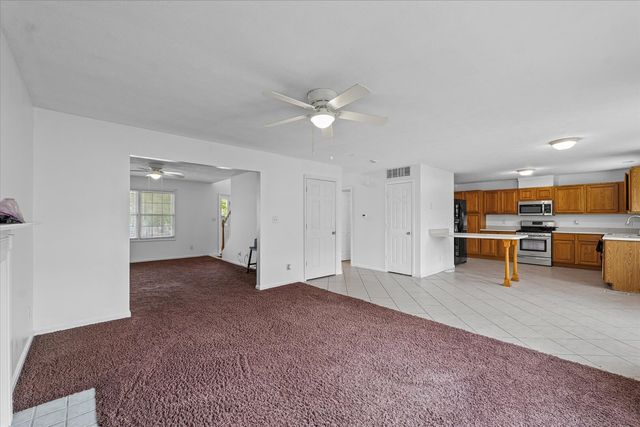 1501 ABERCORN Street, Urbana, IL 61802