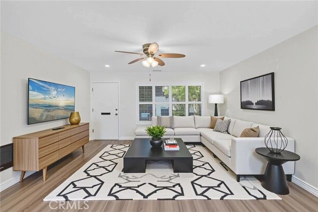 1424 N Stoneyhaven Lane, Anaheim, CA 92801