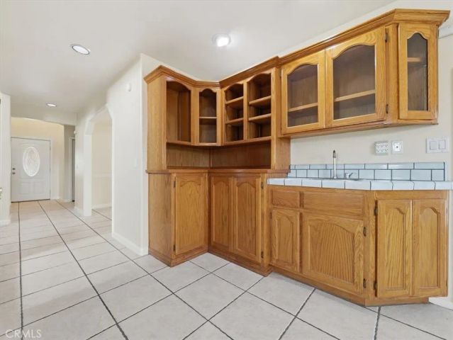 17895 Cumberland Way, Victorville, CA 92395