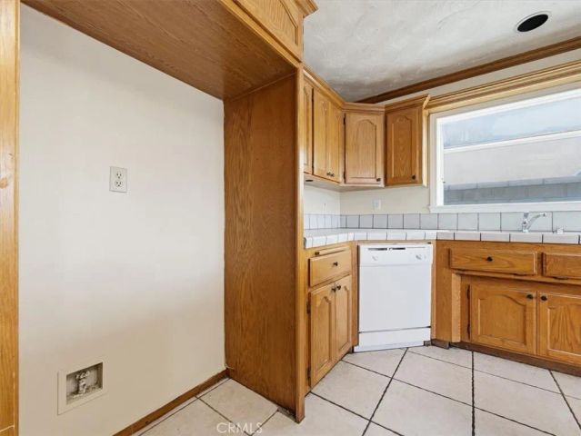 17895 Cumberland Way, Victorville, CA 92395