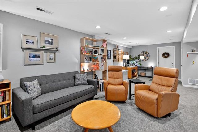 5105 Maher Avenue, Madison, WI 53716
