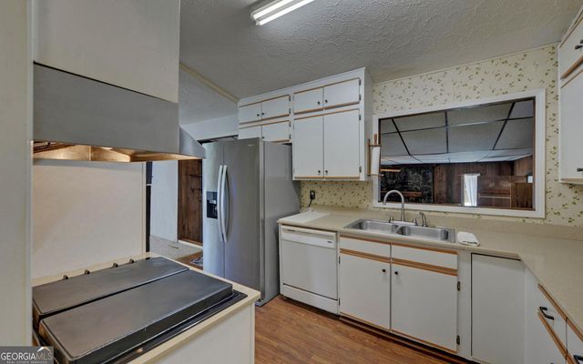 1858 Pinecrest Road, Gainesville, GA 30501