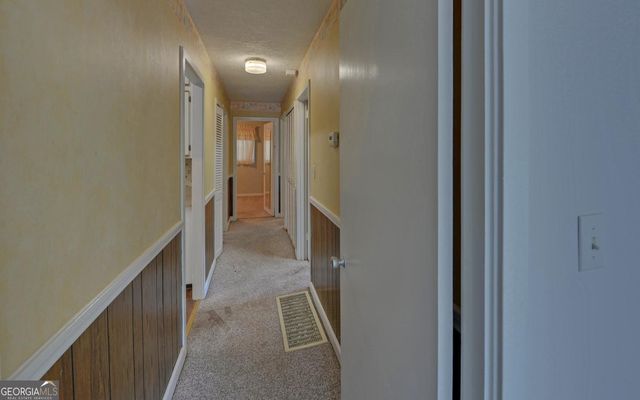 1858 Pinecrest Road, Gainesville, GA 30501