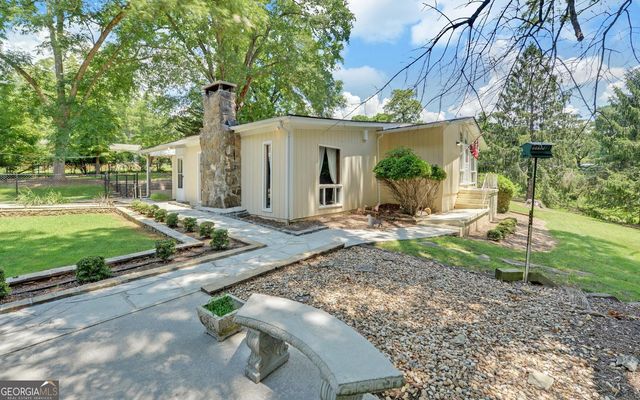 1858 Pinecrest Road, Gainesville, GA 30501