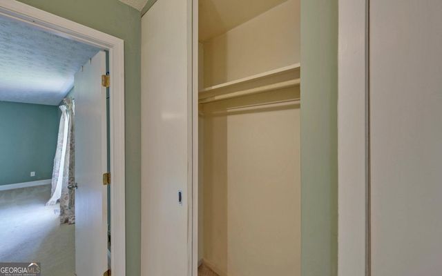 1858 Pinecrest Road, Gainesville, GA 30501