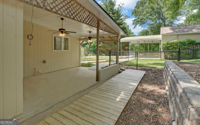 1858 Pinecrest Road, Gainesville, GA 30501