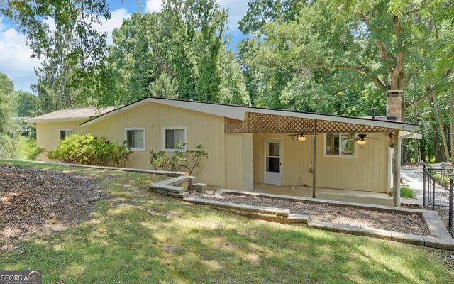 1858 Pinecrest Road, Gainesville, GA 30501