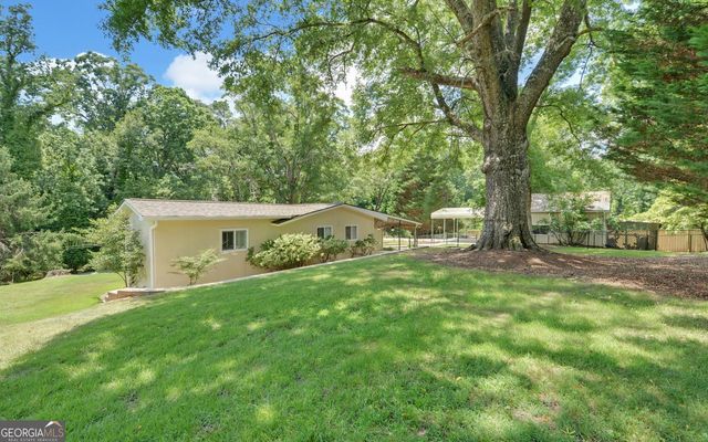 1858 Pinecrest Road, Gainesville, GA 30501