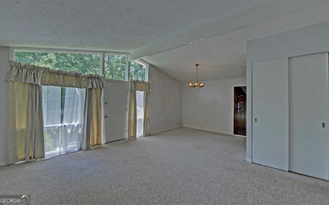 1858 Pinecrest Road, Gainesville, GA 30501