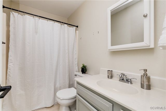 12321 Boxford Ln, Chesterfield, VA 23114