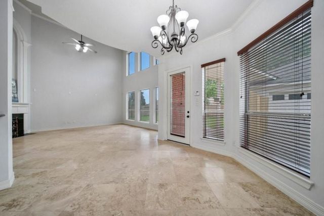 6811 Colonade Trail, Sugar Land, TX 77479