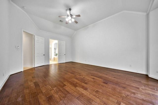 6811 Colonade Trail, Sugar Land, TX 77479