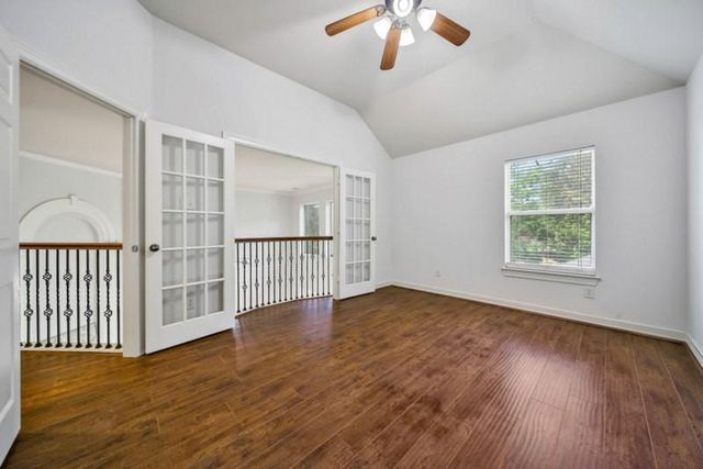 6811 Colonade Trail, Sugar Land, TX 77479