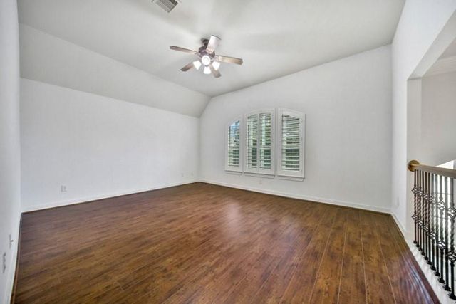6811 Colonade Trail, Sugar Land, TX 77479