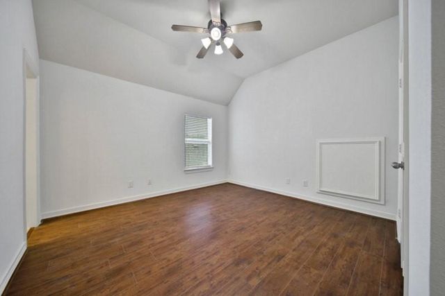 6811 Colonade Trail, Sugar Land, TX 77479