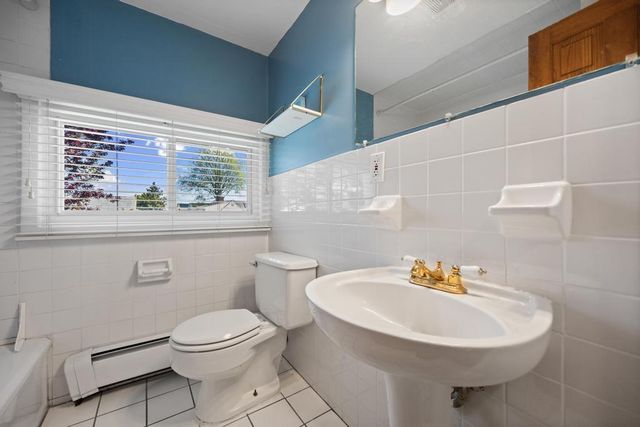 34 Blackbird Lane, Levittown, NY 11756