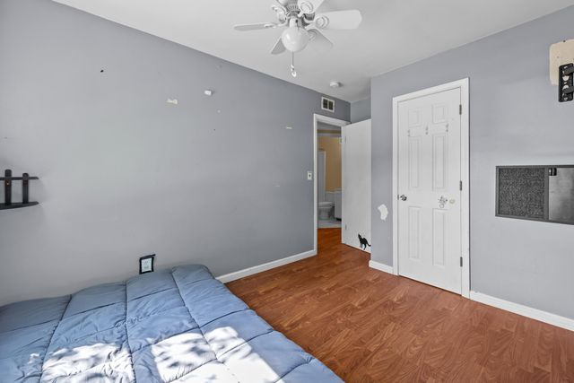 33967 Wadsworth Street, Livonia, MI 48150