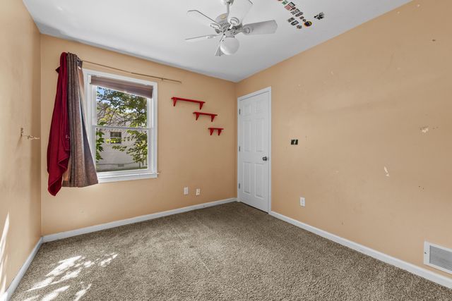 33967 Wadsworth Street, Livonia, MI 48150