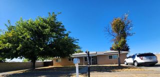 5771 E Belmont Avenue, Fresno, CA 93727
