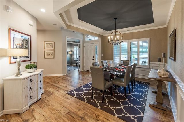 6033 Sam Callis CIR, Suffolk, VA 23435