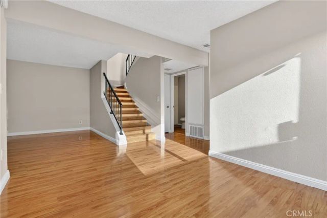 18526 Mayall Street G, Northridge, CA 91324