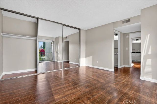 18526 Mayall Street G, Northridge, CA 91324