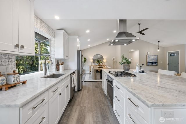 27633 191st Place SE, Kent, WA 98042