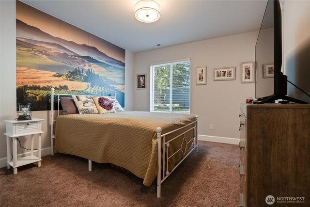 21356 Jefferson Beach Road NE, Kingston, WA 98346