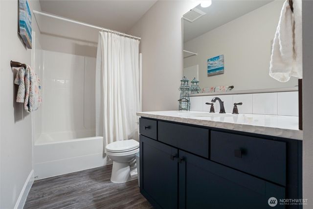 21356 Jefferson Beach Road NE, Kingston, WA 98346