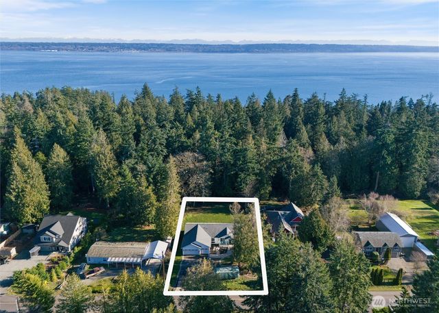 21356 Jefferson Beach Road NE, Kingston, WA 98346