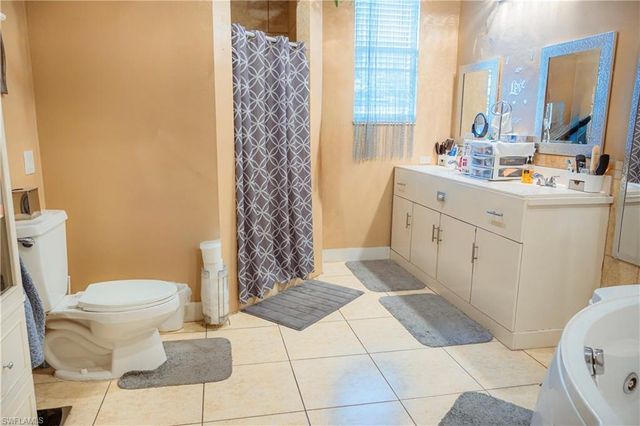 13350 1st ST, Fort Myers, FL 33905