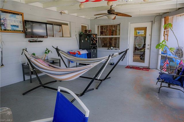 13350 1st ST, Fort Myers, FL 33905