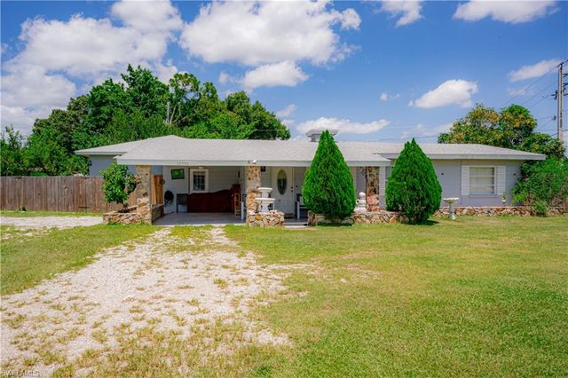13350 1st ST, Fort Myers, FL 33905