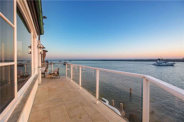 2717 Shell Street, Corona Del Mar, CA 92625