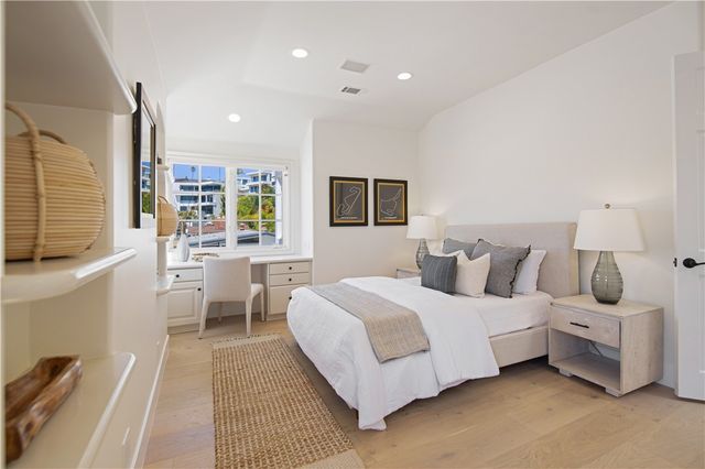 2717 Shell Street, Corona Del Mar, CA 92625