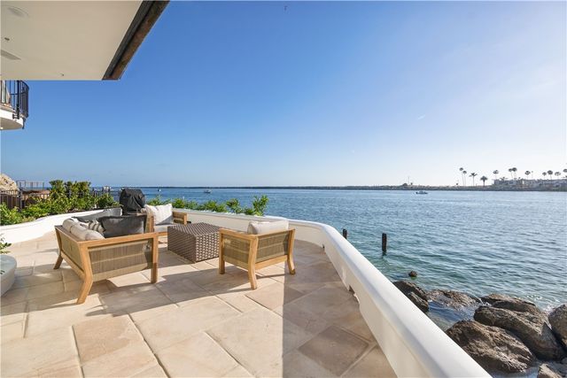 2717 Shell Street, Corona Del Mar, CA 92625