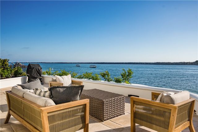 2717 Shell Street, Corona Del Mar, CA 92625