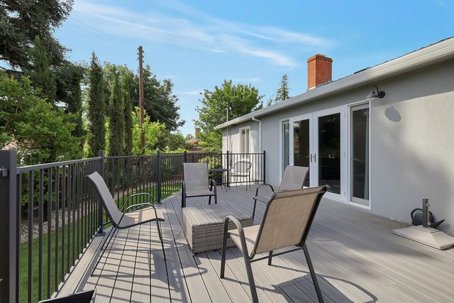 1608 Los Molinos Way, Sacramento, CA 95864