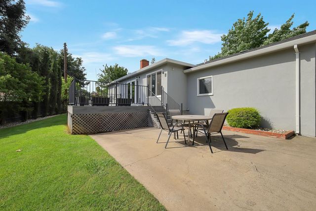 1608 Los Molinos Way, Sacramento, CA 95864